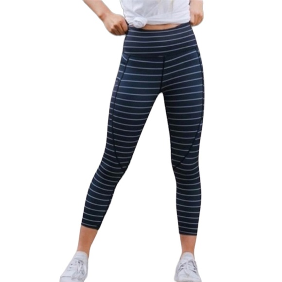 ZYIA Pants & Jumpsuits Zyia Active Leggings Black White Stripe